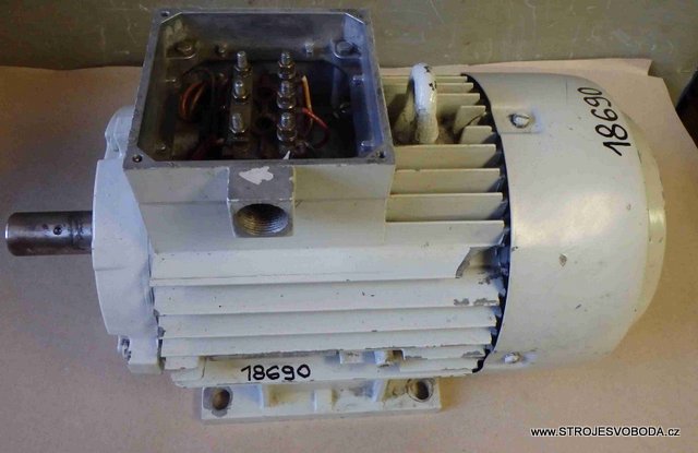 Elektrický motor 2,2kW, 4AP 100L-4S, 1440 ot/min (18690 (1).JPG)